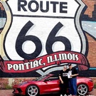 Leon and Louise stopping in Pontiac for  photo op.jpg